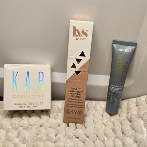 NWOT Bundle to include KAB Cosmetics Illuminating Dust, youth drops, concealer